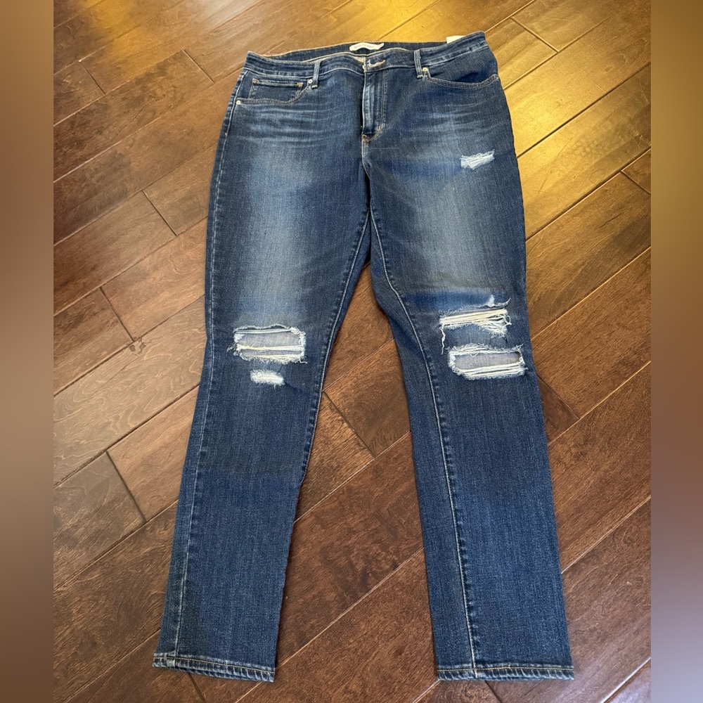 Womens Levis Skinny High Waisted 721 Distressed